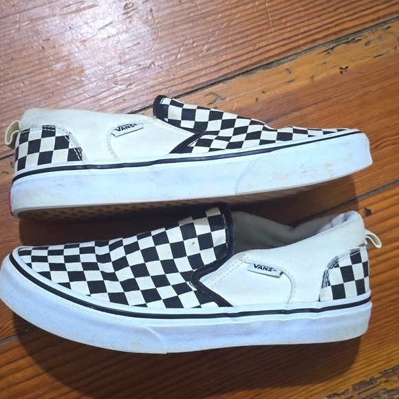 Vans - Picture 4 of 4